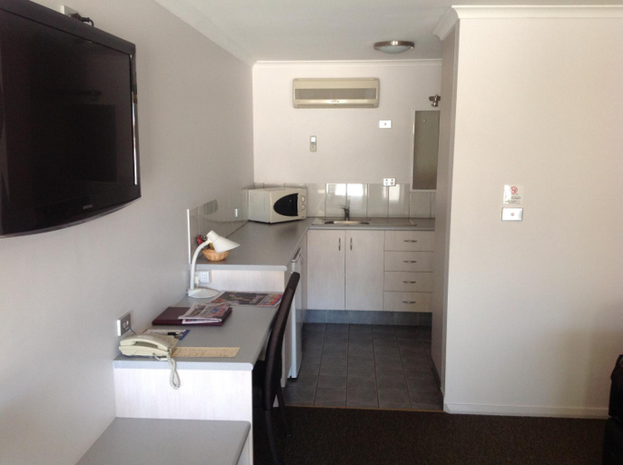 Dining Room 3