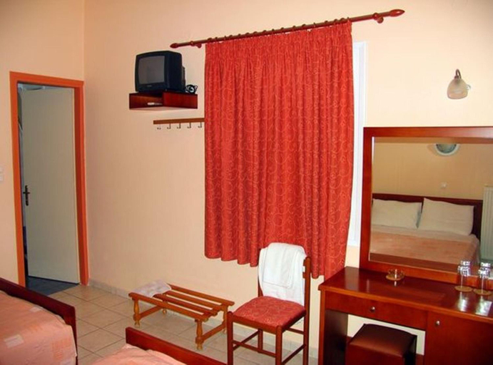 Others 4, Apollon Hotel, Peloponnese
