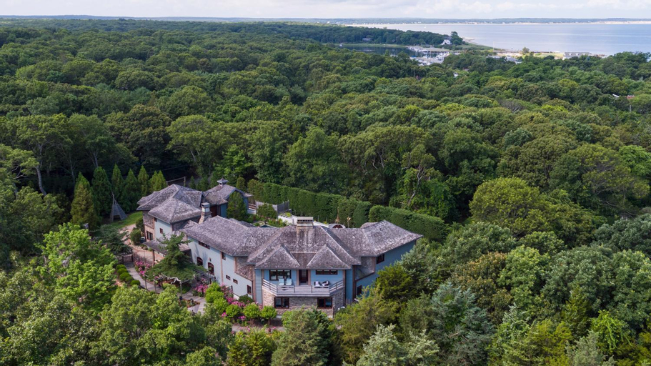 Exterior & Views 1, East Hampton Art House Bed and Breakfast, Suffolk