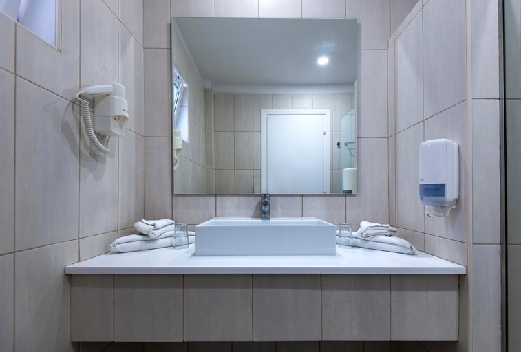 Bathroom 5, Gaia Royal Hotel, South Aegean