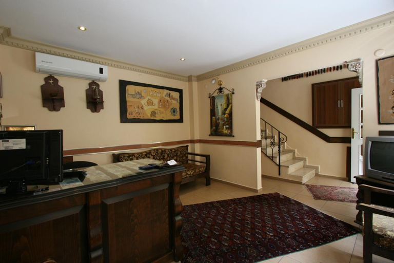 Others 4, Hanedan Hotel, Fatih