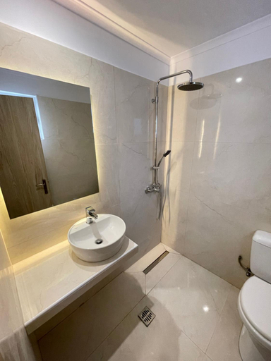 Bathroom 4, Oasis Beach Club, Ionian Islands
