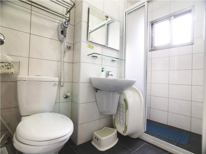 Bathroom 3, Fairytale House, Tainan