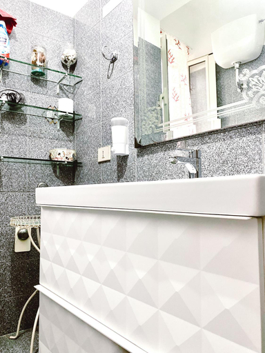 Others 5, Al Vecchio Pioppo, Cosenza