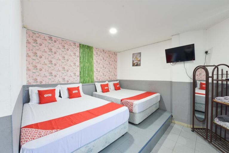 Bedroom 3, OYO 91077 Hotel Indah, Kuala Terengganu