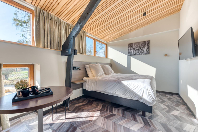 Bedroom 2, Les Chambres du Vieux Chateau, Luxembourg