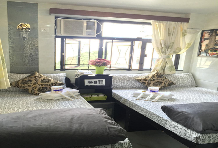 Bedroom 12