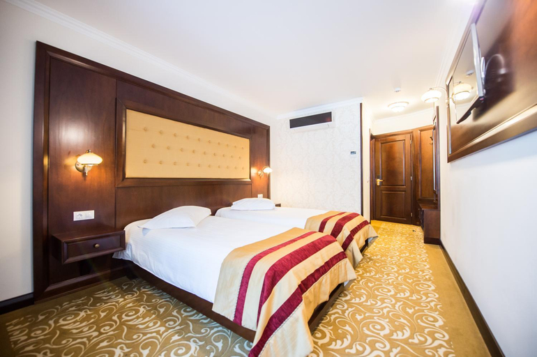 Bedroom 2, Hotel Silva Busteni, Busteni