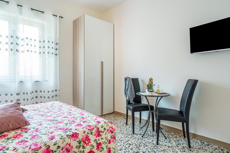 Others 5, Il Casale di Don Matteo, Napoli