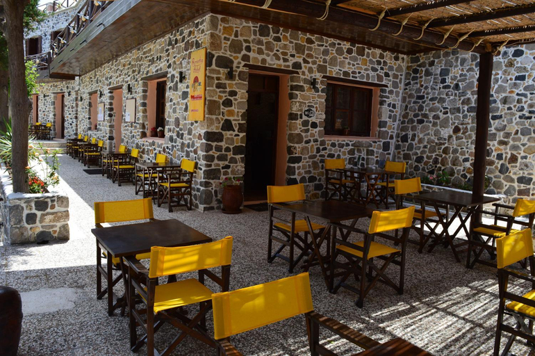 Others 5, Romantzo, South Aegean