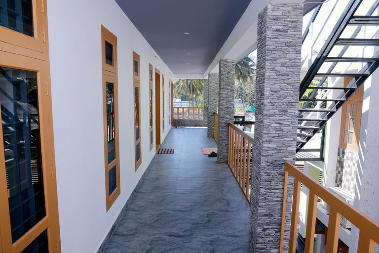 2, Oxygen Home Stay, Palakkad