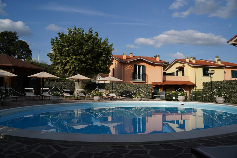 Others 5, esiloM Aparthotel, Isernia