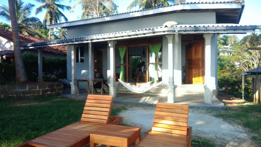 Others 4, pemuyan mirissa70, Weligama