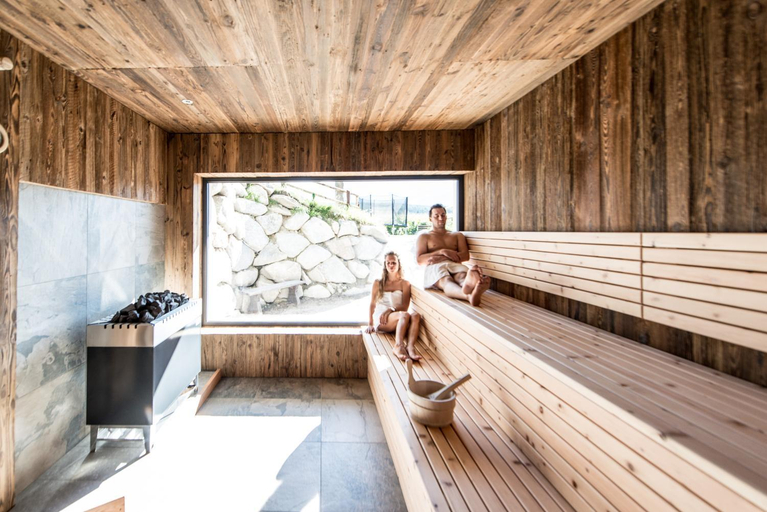 Others 2, Chalet Kristall - Dolomites Garden Chalet, Bolzano