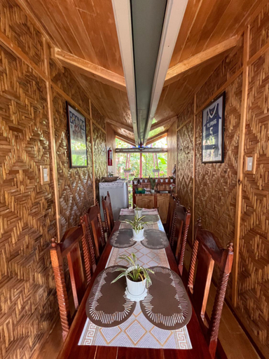 Others 3, Ozar Homestay, Mambajao
