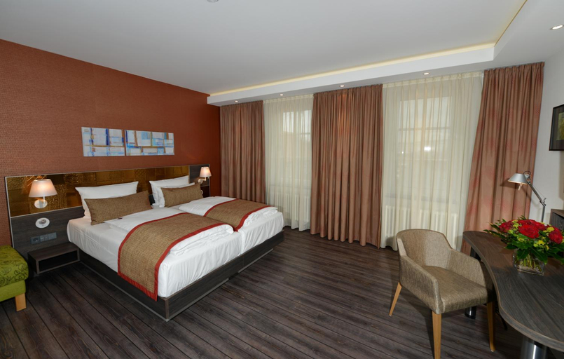 Bedroom 28