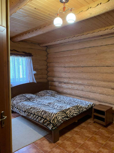 Bedroom 3, Новии Сезон, Velykobereznians'kyi
