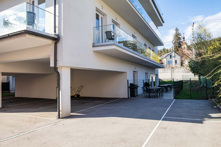 Exterior 16