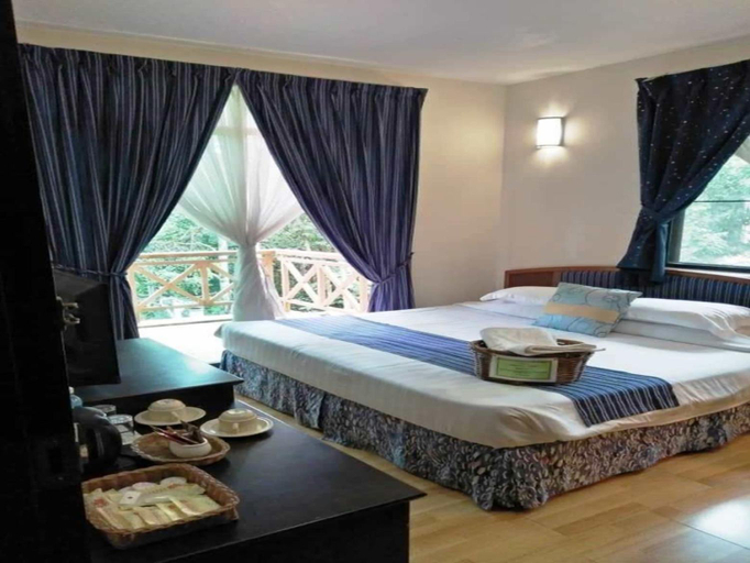 Bedroom 3, Borneo Tropical Rainforest Resort, Miri