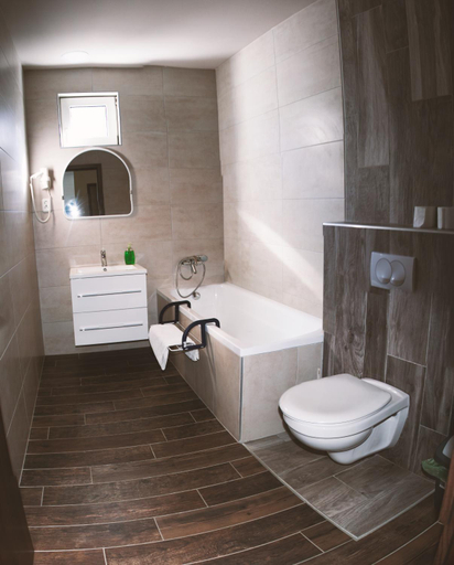 Bathroom 2, Thermal Panzio Sarvar, Sárvár