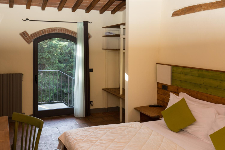 Bedroom 12
