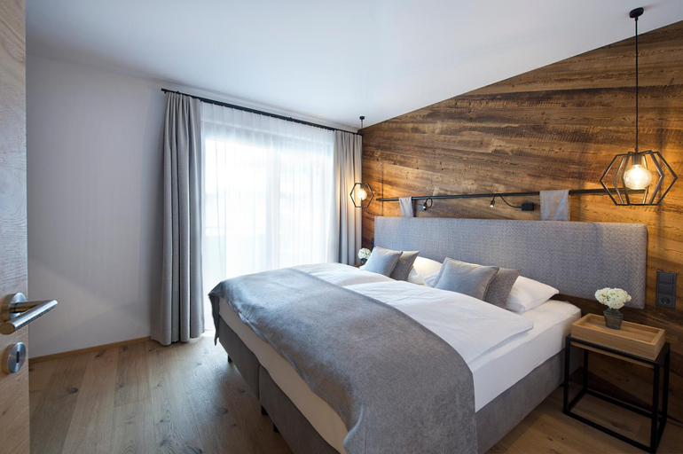 Bedroom 13