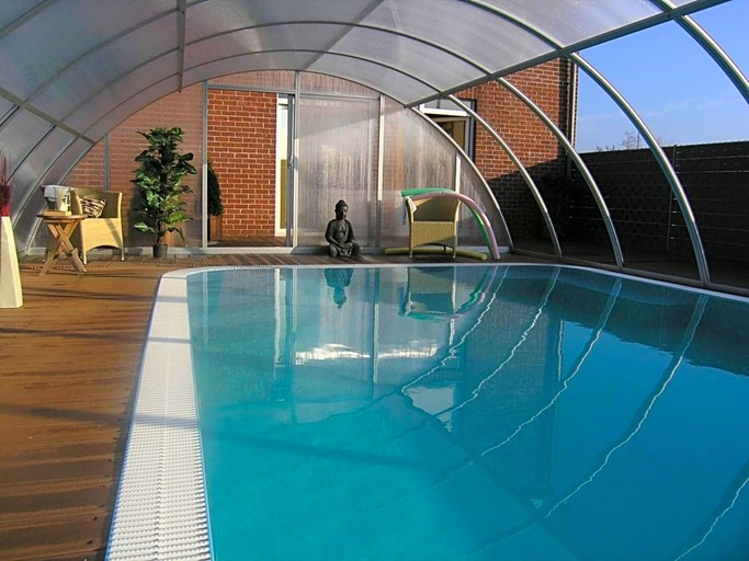 Sport & Beauty 1, Aquarius, Aurich