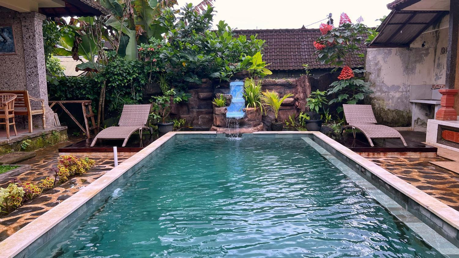 Swimming Pool 7