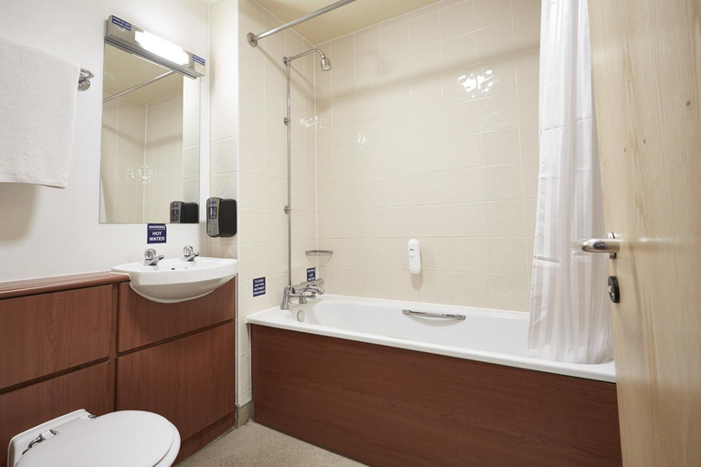 Bathroom 2, The Wishing Well, North Yorkshire