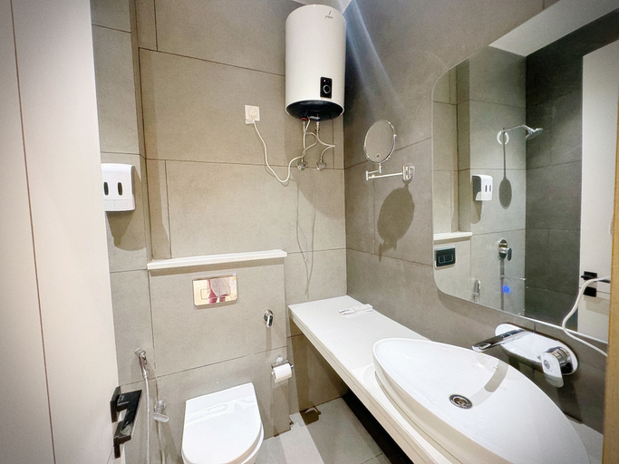 Bathroom 5, OPUS, Delhi
