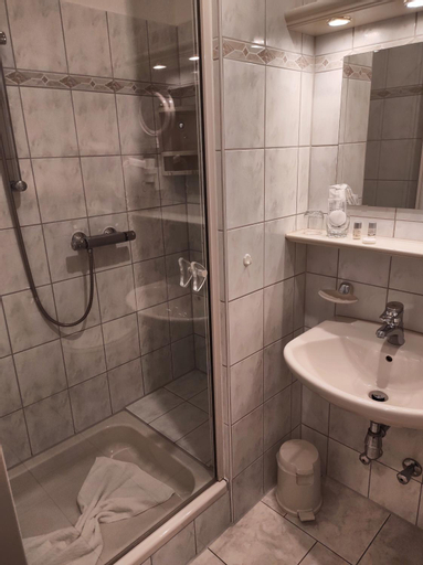 Bathroom 5