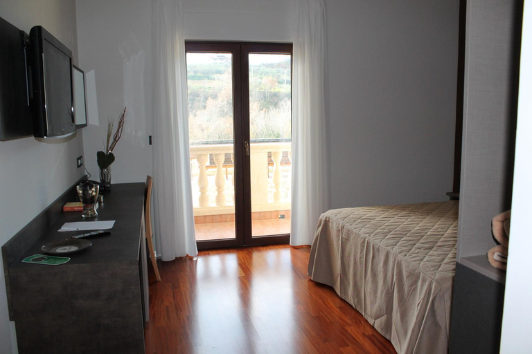 Bedroom 3, Halanus Hotel and Resort, Pescara