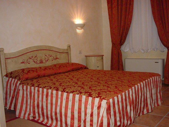 Bedroom 16