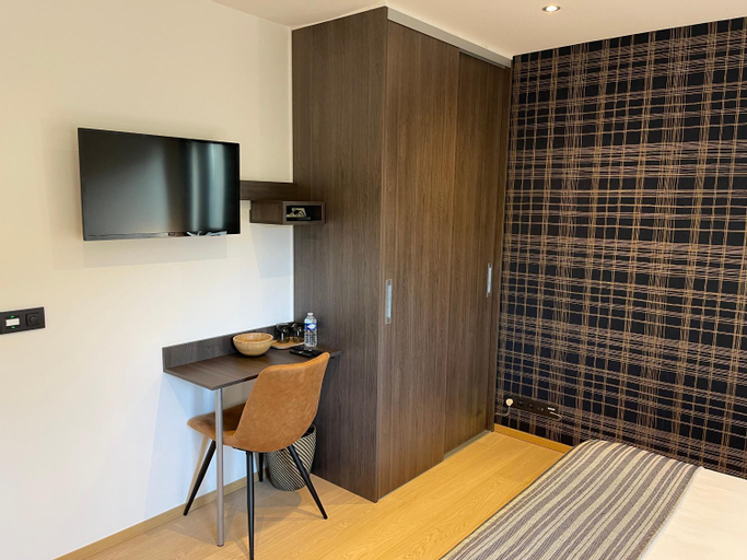 Others 3, Chambres d’hotes les Grisons, Namur