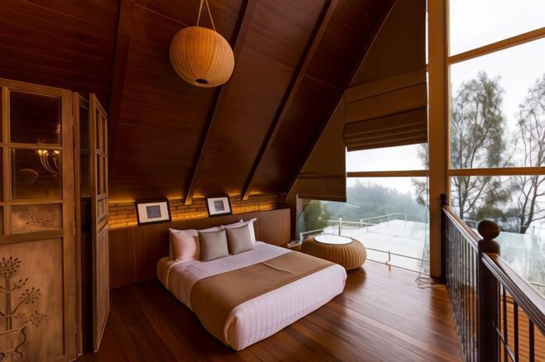 Bedroom 24