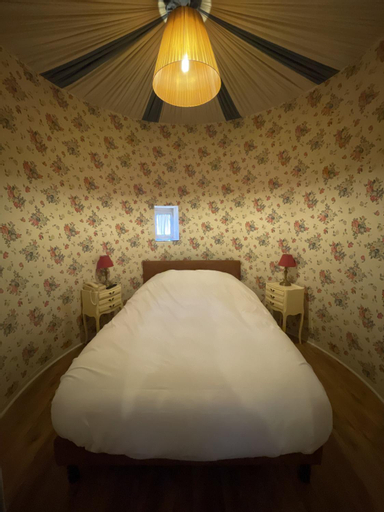 Bedroom 12