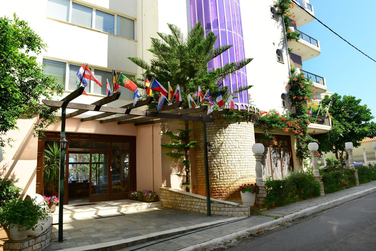 Exterior & Views 2, Elegant Beach Hotel, Peloponnese