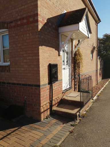 Others 3, 59 Halstead - Gorgeous single bedroom with private bathroom, Essex