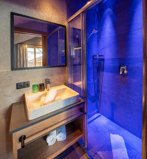 Others 5, Apart-Hotel Reblaus, Landeck
