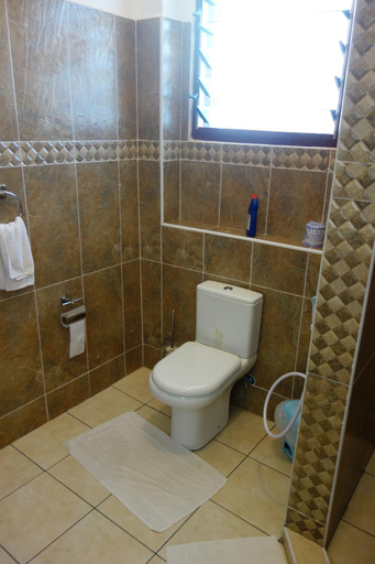 Bathroom 3, Morning Star Diani Beach Resort, Msambweni