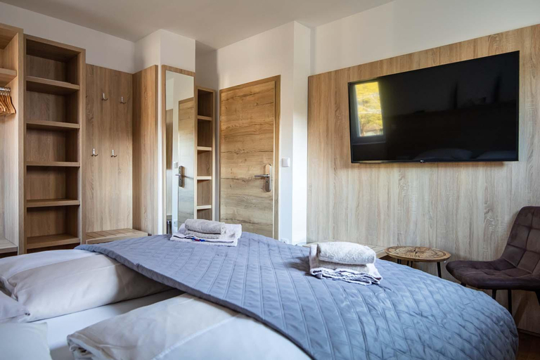 Bedroom 14