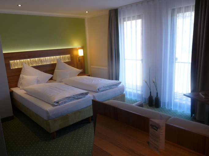 Bedroom 2, Hotel- Landgasthof Baumhof-Tenne, Main-Spessart