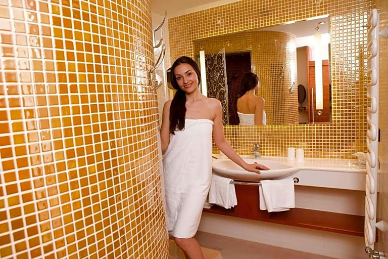 Bathroom, Thermenhotel Royal, Gmunden
