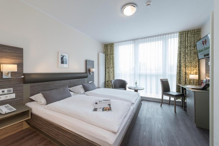 Bedroom 8