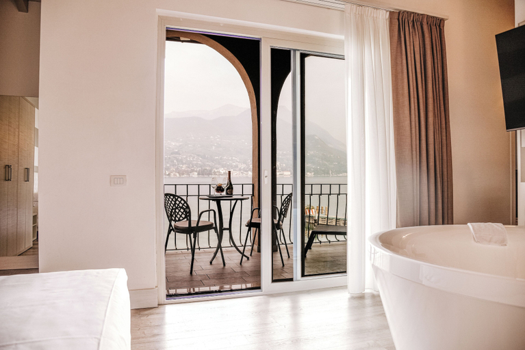 Bathroom 5, Bella Hotel & Restaurant, Brescia