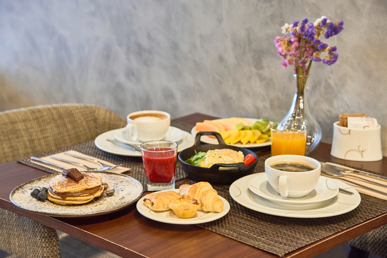 Food & Drinks 28