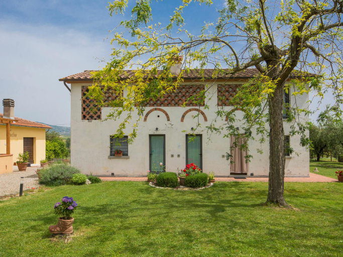 Apartment Oliveto by Interhome, Florence