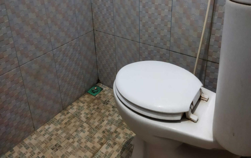 Bathroom 9