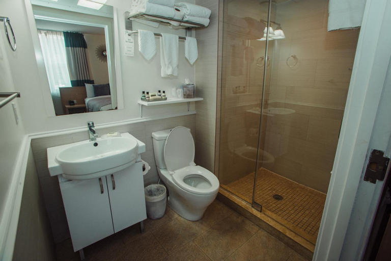 Bathroom 6