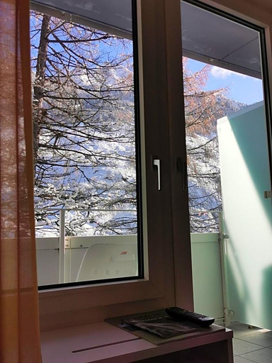 Public Area 2, Schnider Bed&Breakfast & Café, Surselva